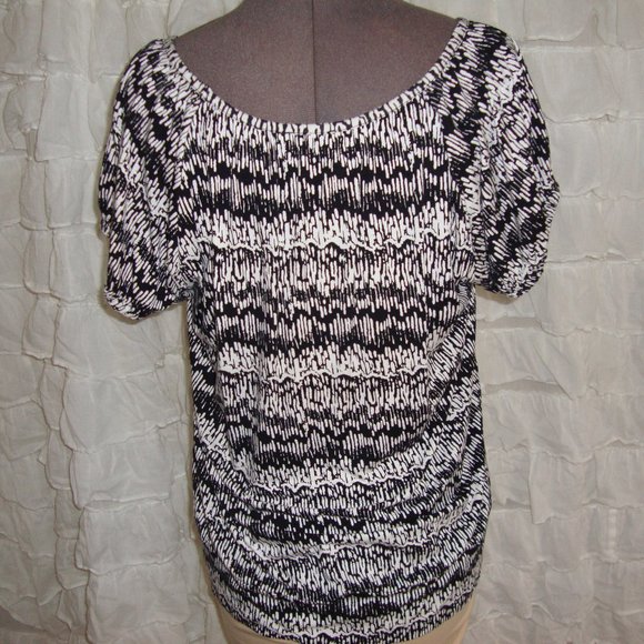 Kenneth Cole Reaction black and white top M - Picture 2 of 5